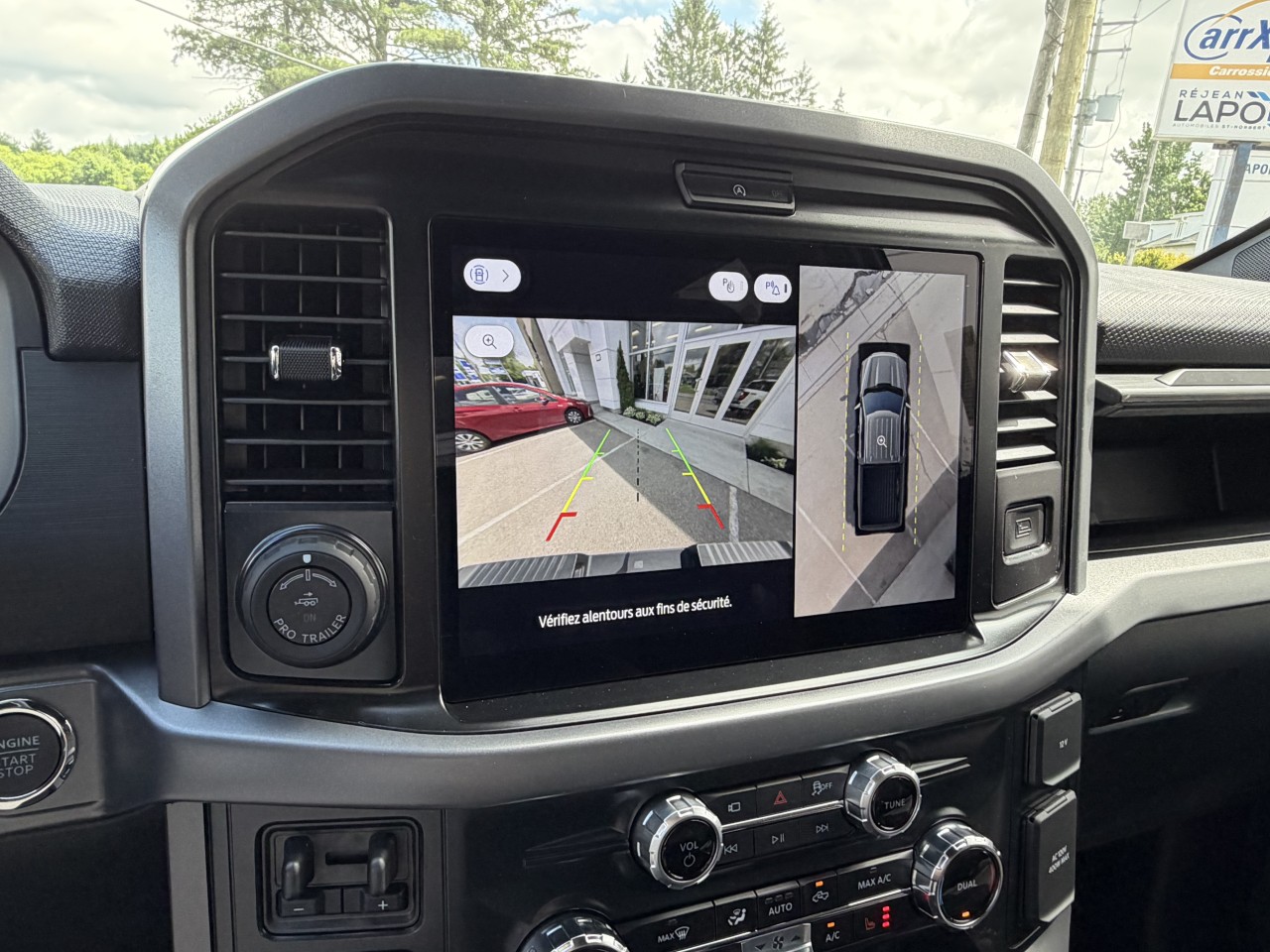 2026 Ford F-150 XLT Main Image