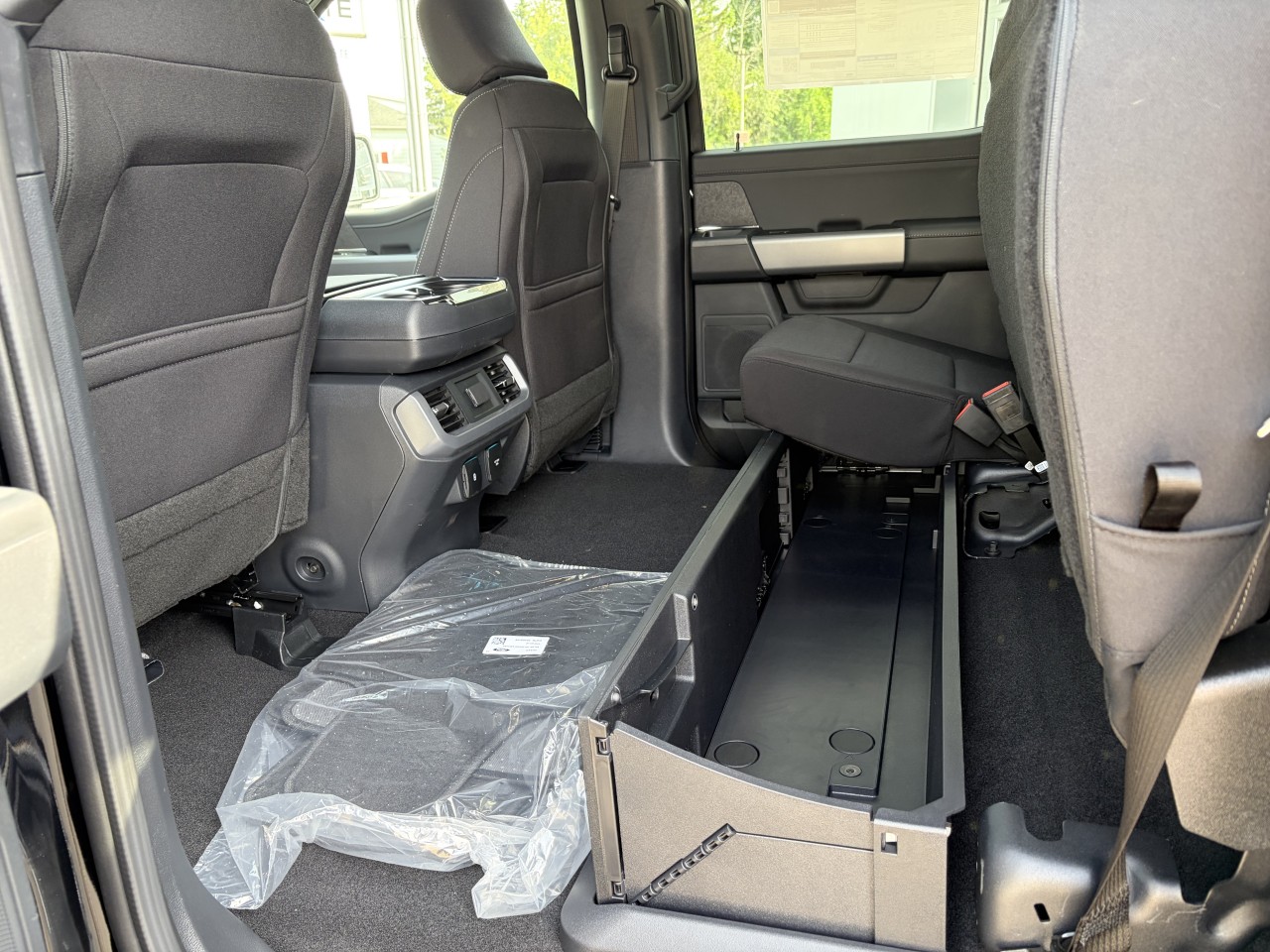 2026 Ford F-150 XLT Main Image