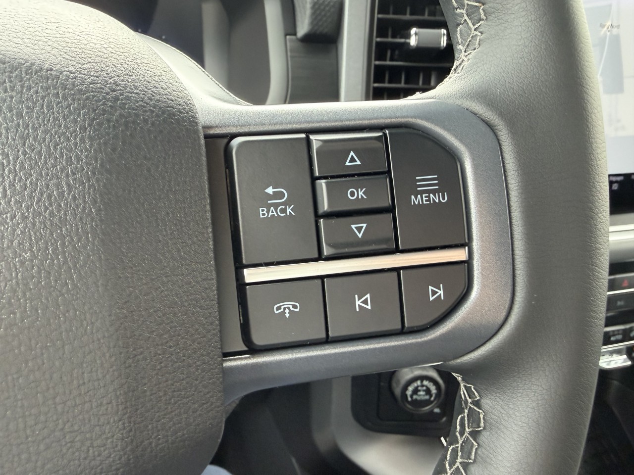 2026 Ford F-150 XLT Main Image