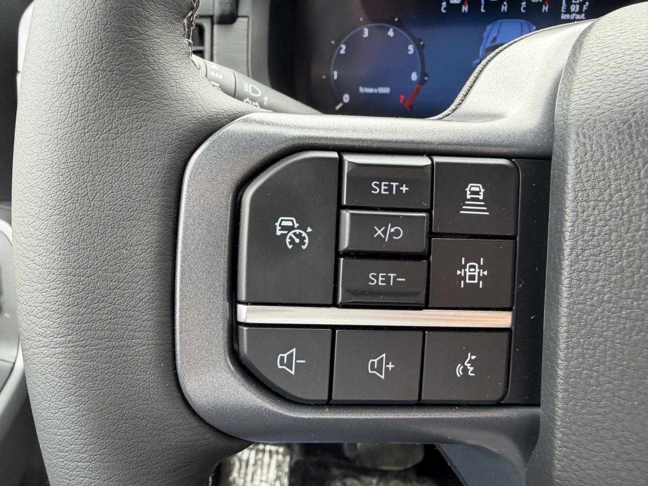 2026 Ford F-150 XLT Main Image