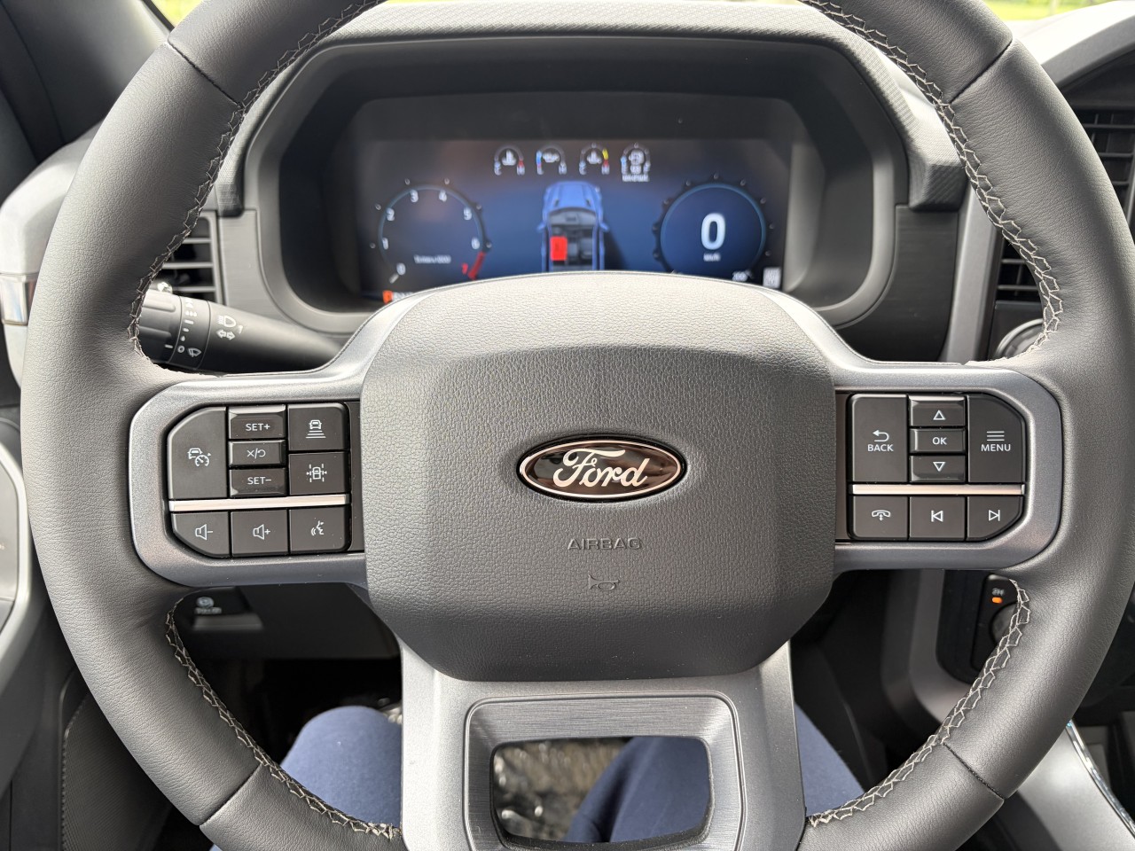 2026 Ford F-150 XLT Main Image