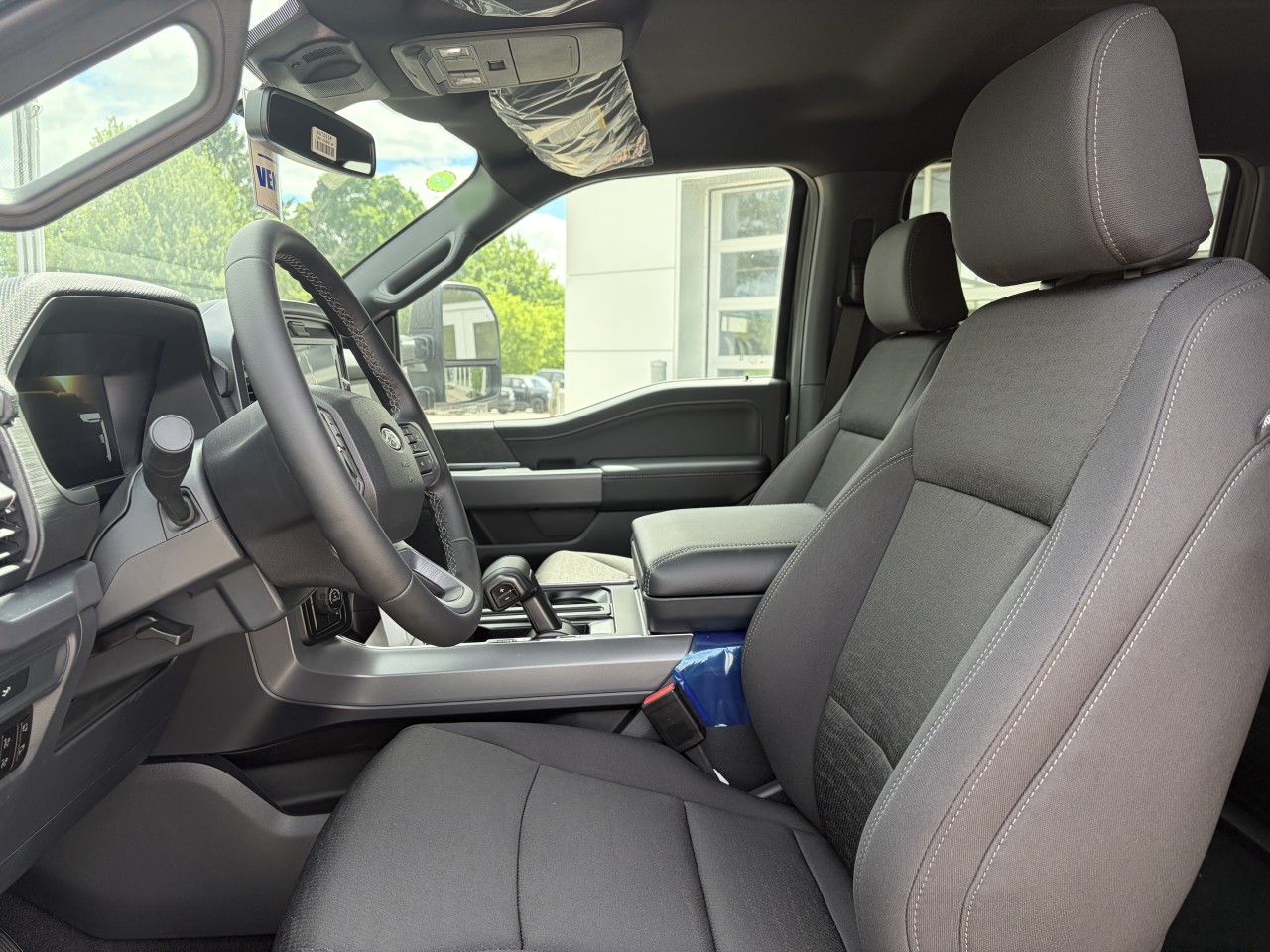 2026 Ford F-150 XLT Main Image