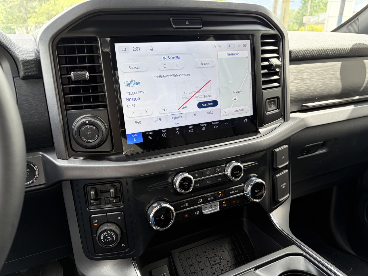 2026 Ford F-150 XLT Main Image