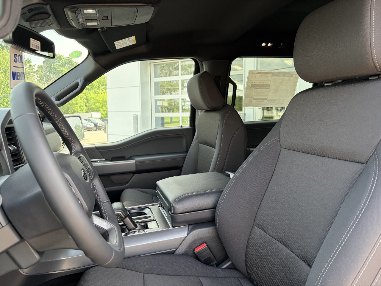 2026 Ford F-150 XLT 302A HYBRIDE POWERBOOST Main Image