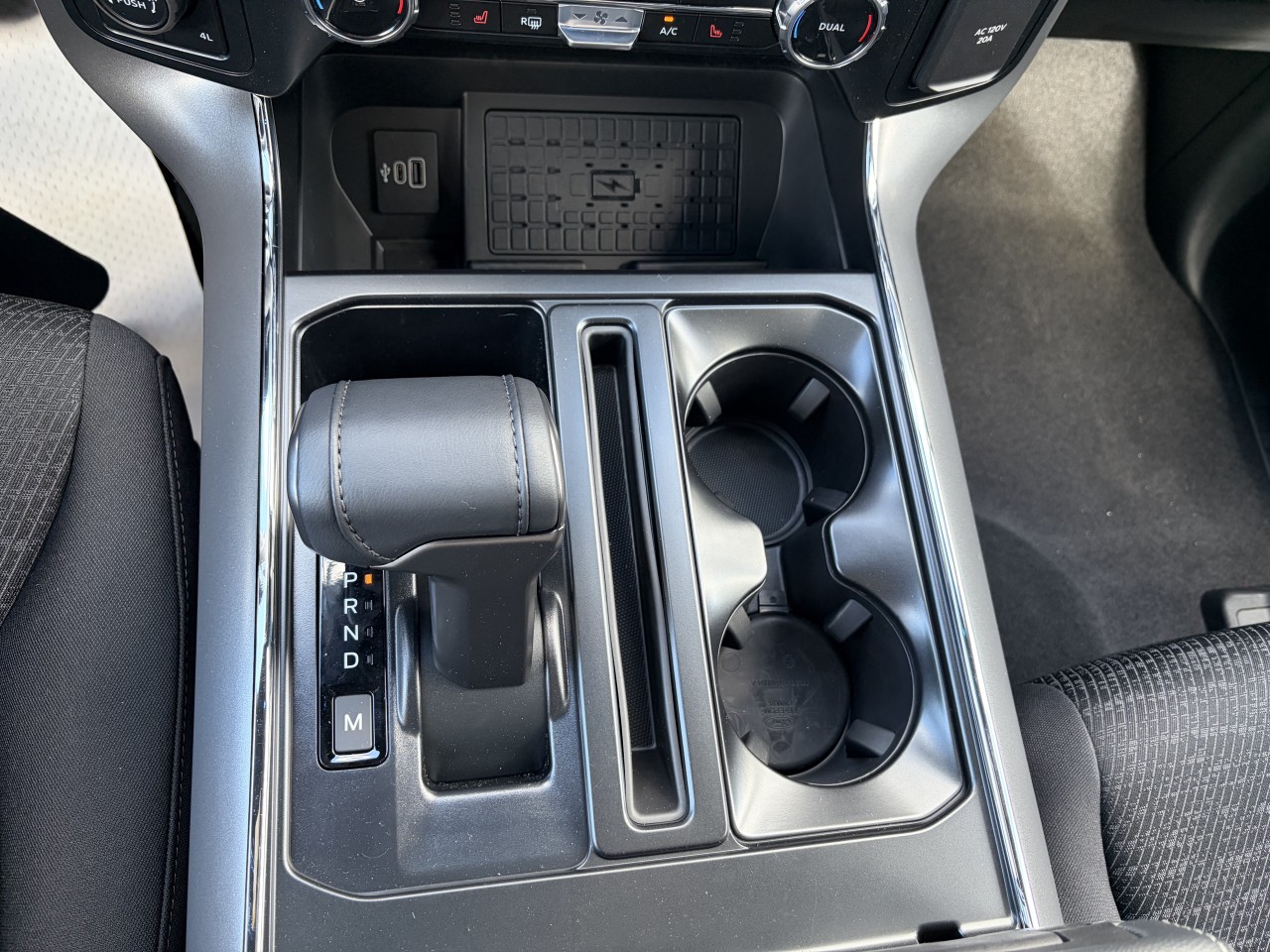 2026 Ford F-150 XLT Main Image