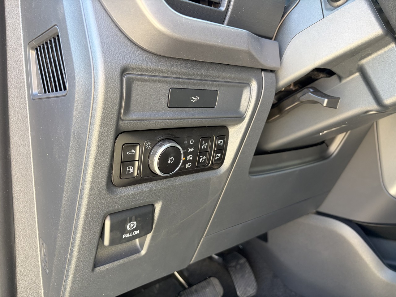 2026 Ford F-150 XLT 4X4 POWERBOOST HYBRID 302A Main Image