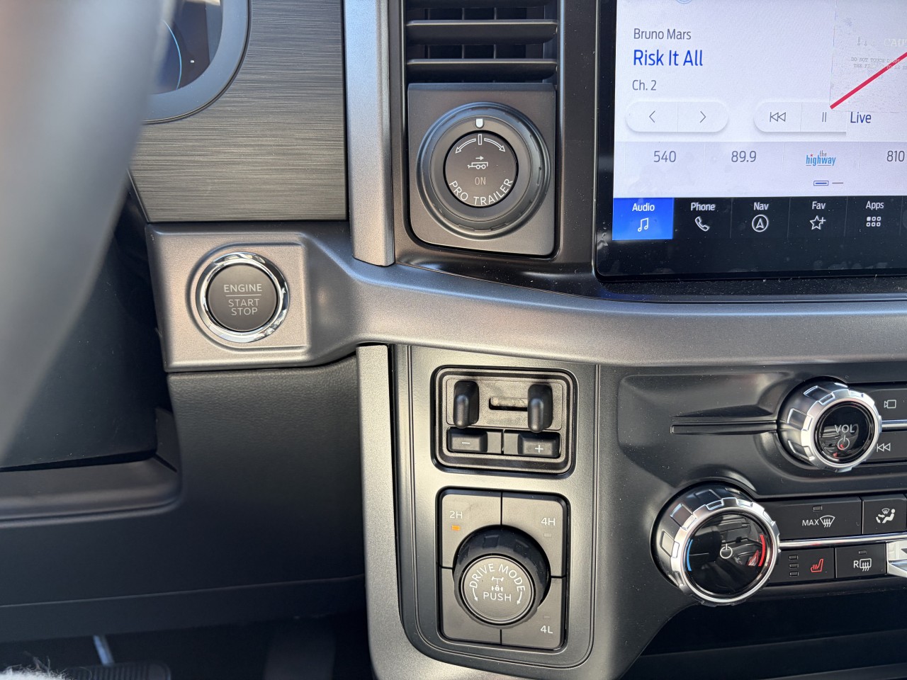 2026 Ford F-150 XLT 4X4 POWERBOOST HYBRID 302A Main Image