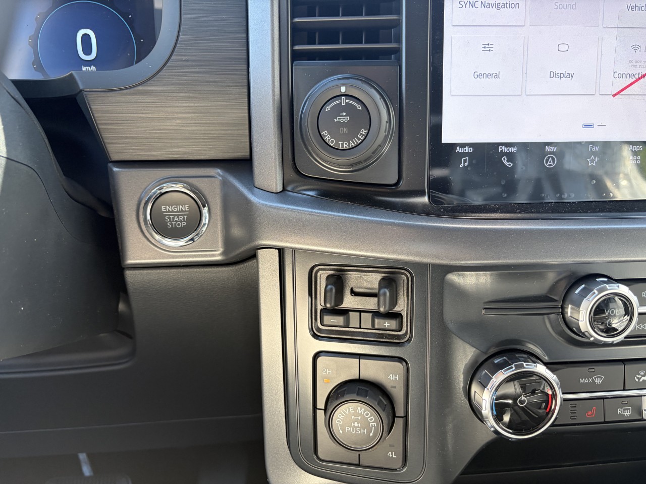 2026 Ford F-150 XLT 302A 4X4 POWERBOOST HYBRIDE Main Image