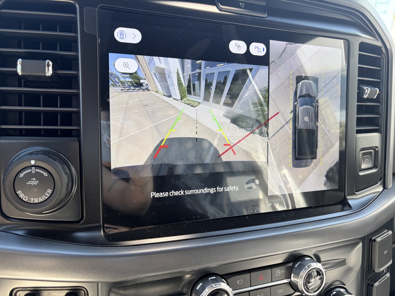 2026 Ford F-150 XLT 302A 4X4 POWERBOOST HYBRIDE Main Image