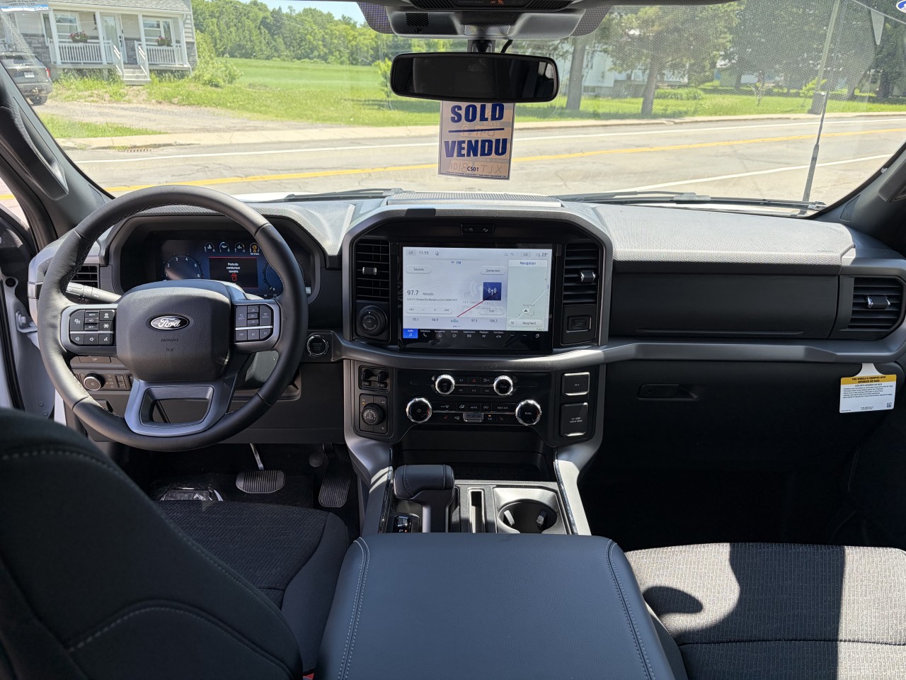 2026 Ford F-150 XLT Main Image