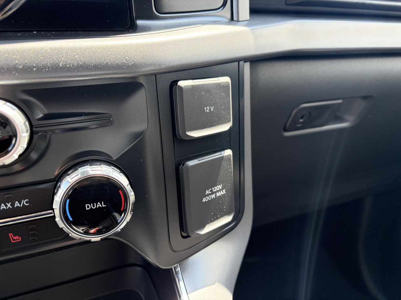 2026 Ford F-150 XLT Main Image