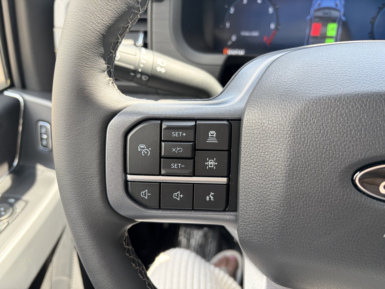2026 Ford F-150 XLT POWERBOOST HYBRIDE 302A 4X4 SUPERCREW Main Image