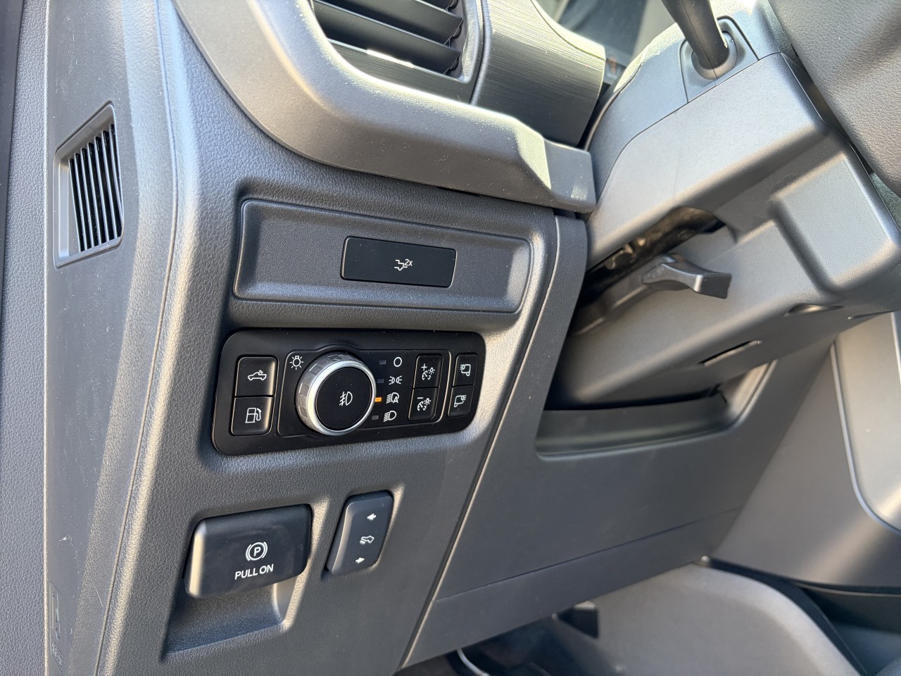 2026 Ford F-150 XLT Main Image