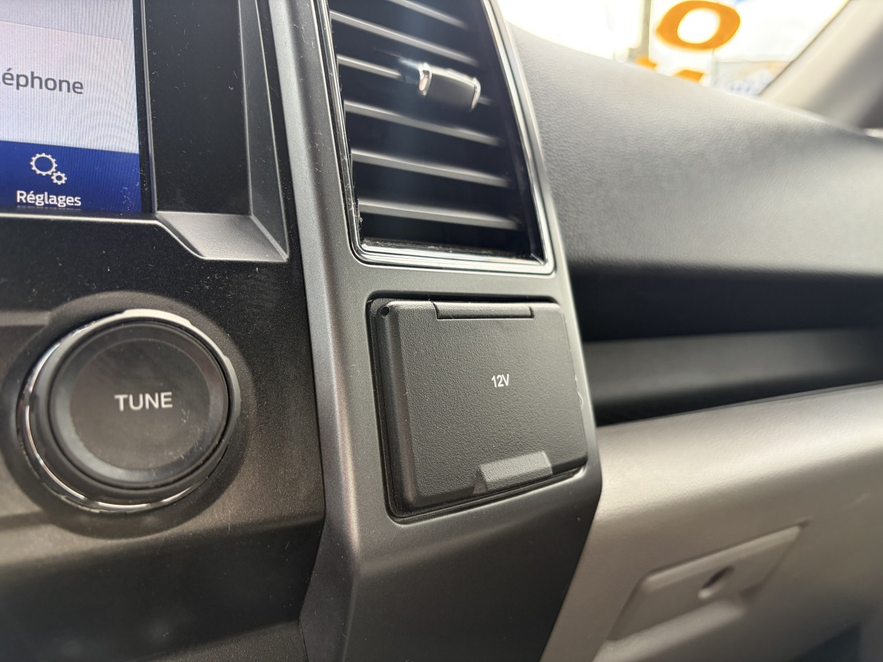 2020 Ford F-150 XLT Main Image