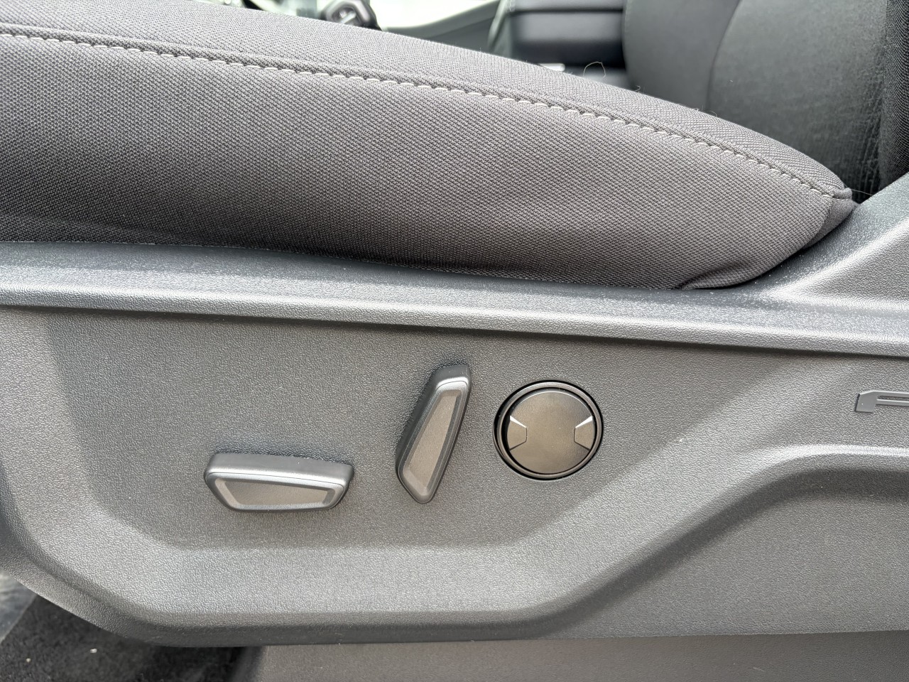 2026 Ford F-150 XLT Main Image