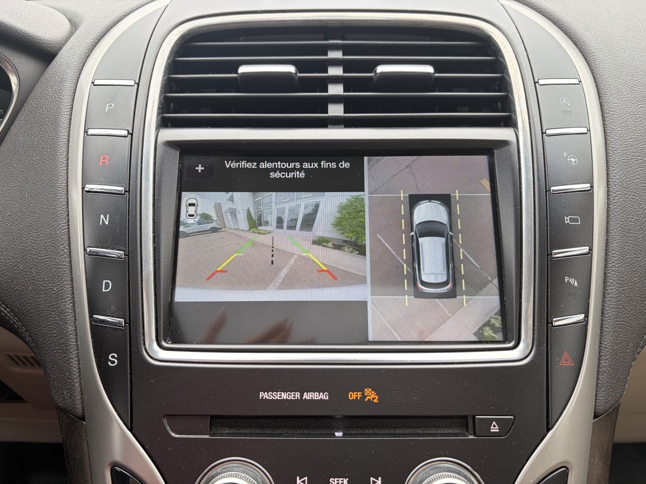 2019 Lincoln Nautilus RESERVE TOIT OUVRANT LUMIERE AMBIANT Main Image