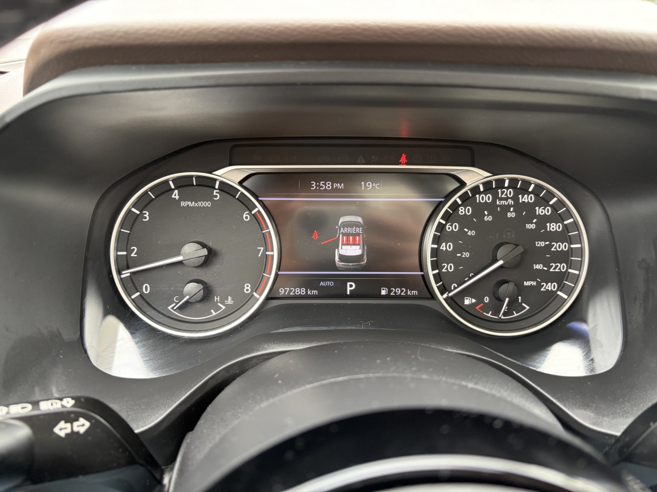 2023 Nissan Rogue SV Main Image