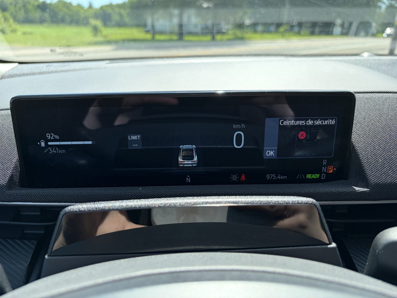 2025 Ford Mustang Mach-E SELECT SIÈGES AVANT CHAUFFANT TAPIS RECHARGE SANS FIL Main Image