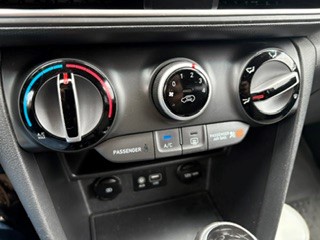 2019 Hyundai Kona Preferred Main Image