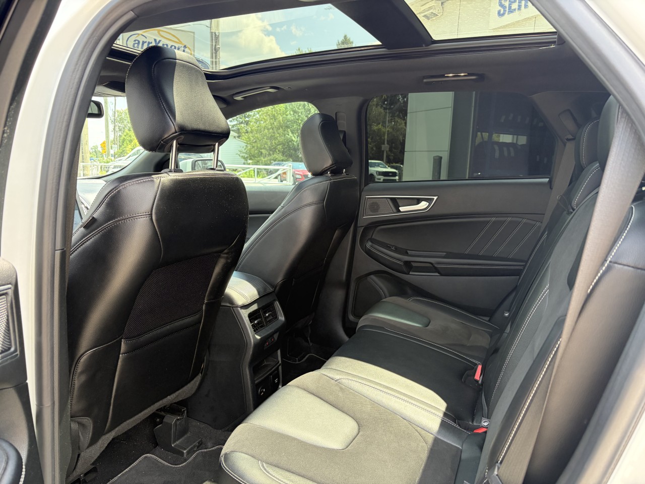 2022 Ford Edge ST TOIT OUVRANT CUIR V6 Main Image