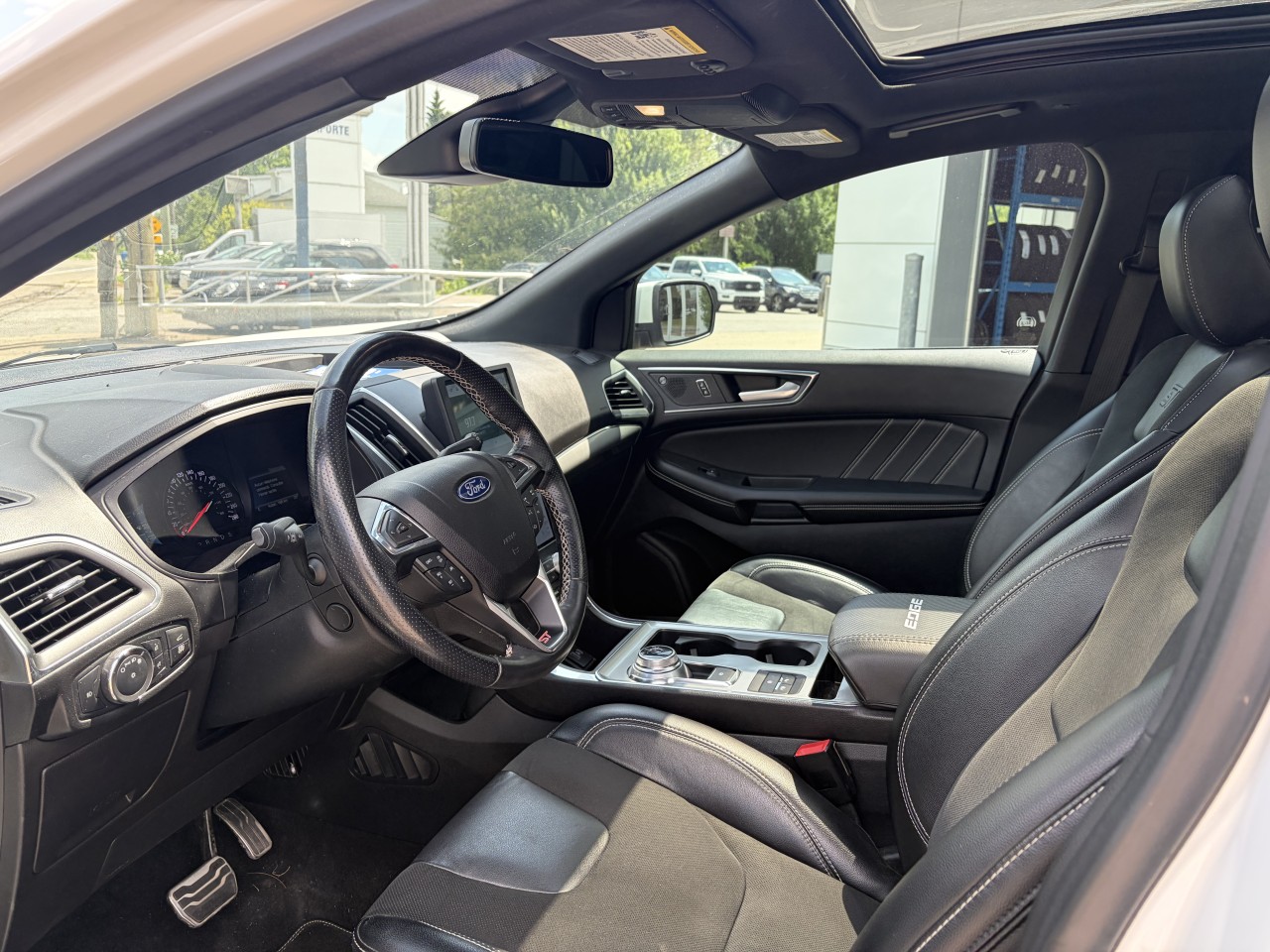 2022 Ford Edge ST TOIT OUVRANT CUIR V6 Main Image