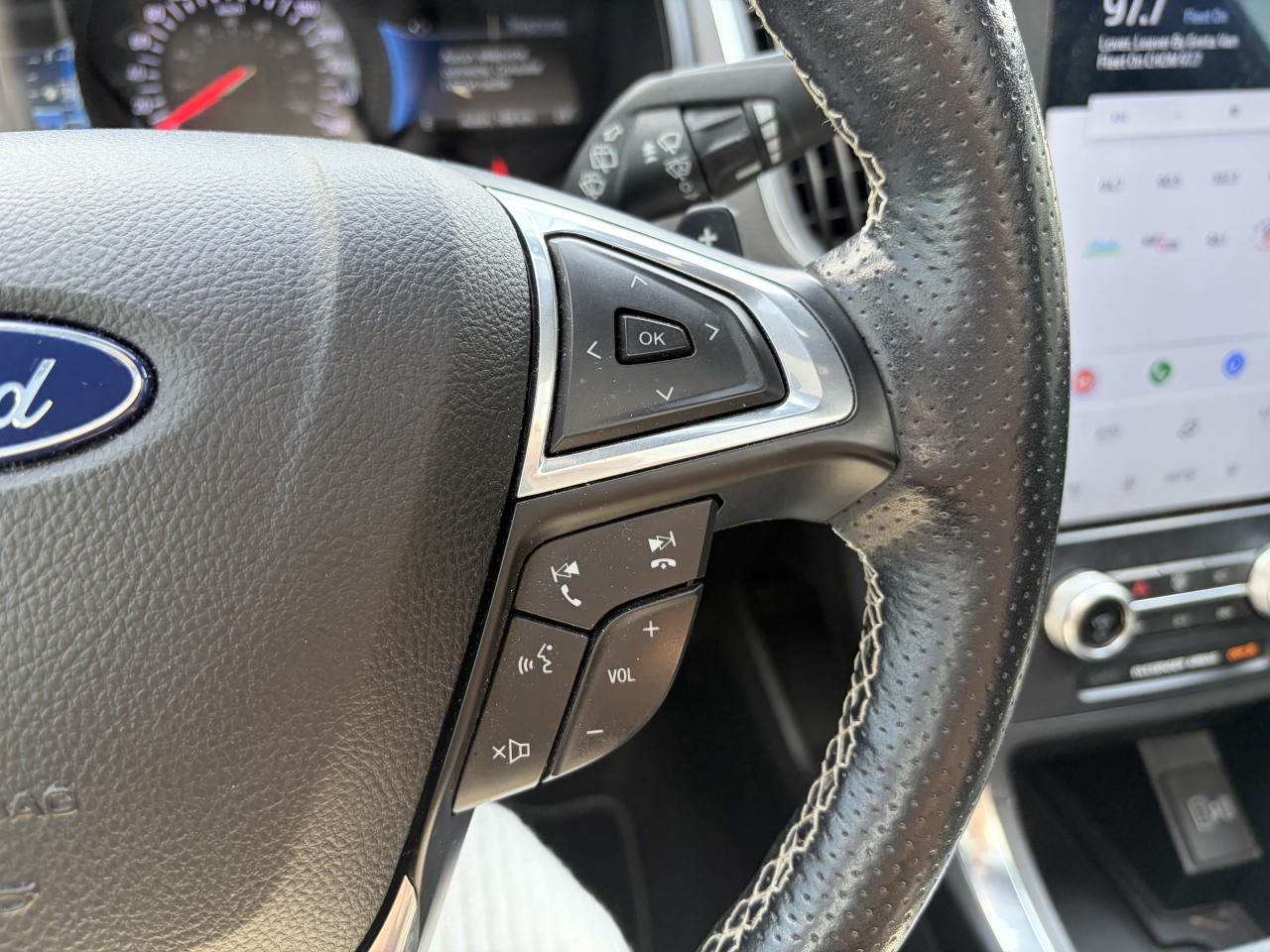 2022 Ford Edge ST TOIT OUVRANT CUIR V6 Main Image