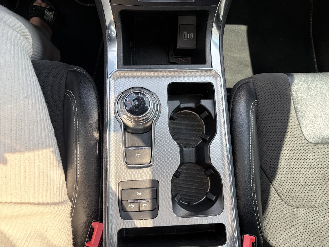 2022 Ford Edge ST TOIT OUVRANT CUIR V6 Main Image