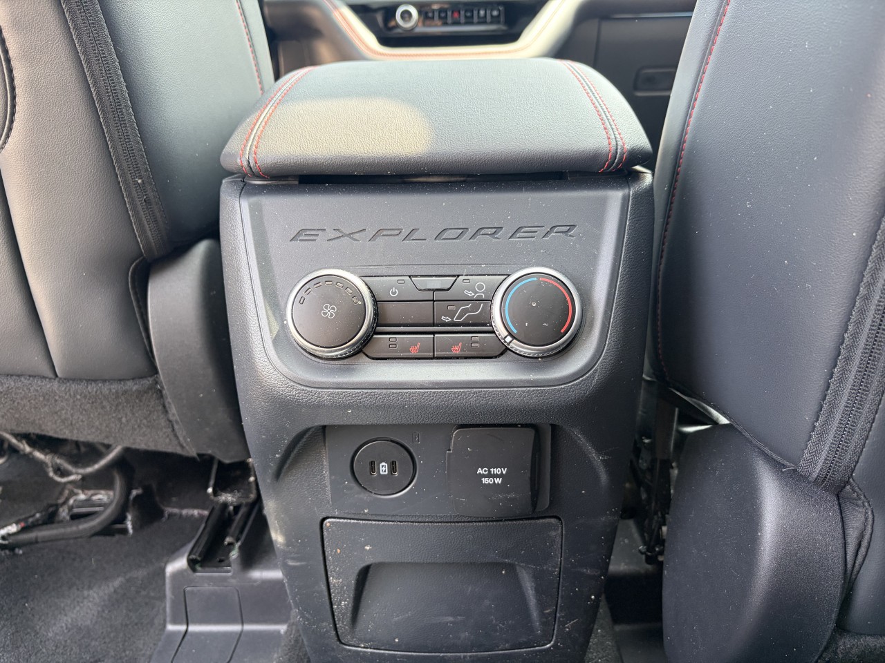 2026 Ford Explorer ST-Line Main Image