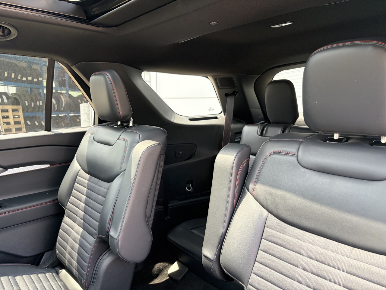 2026 Ford Explorer ST-Line Main Image