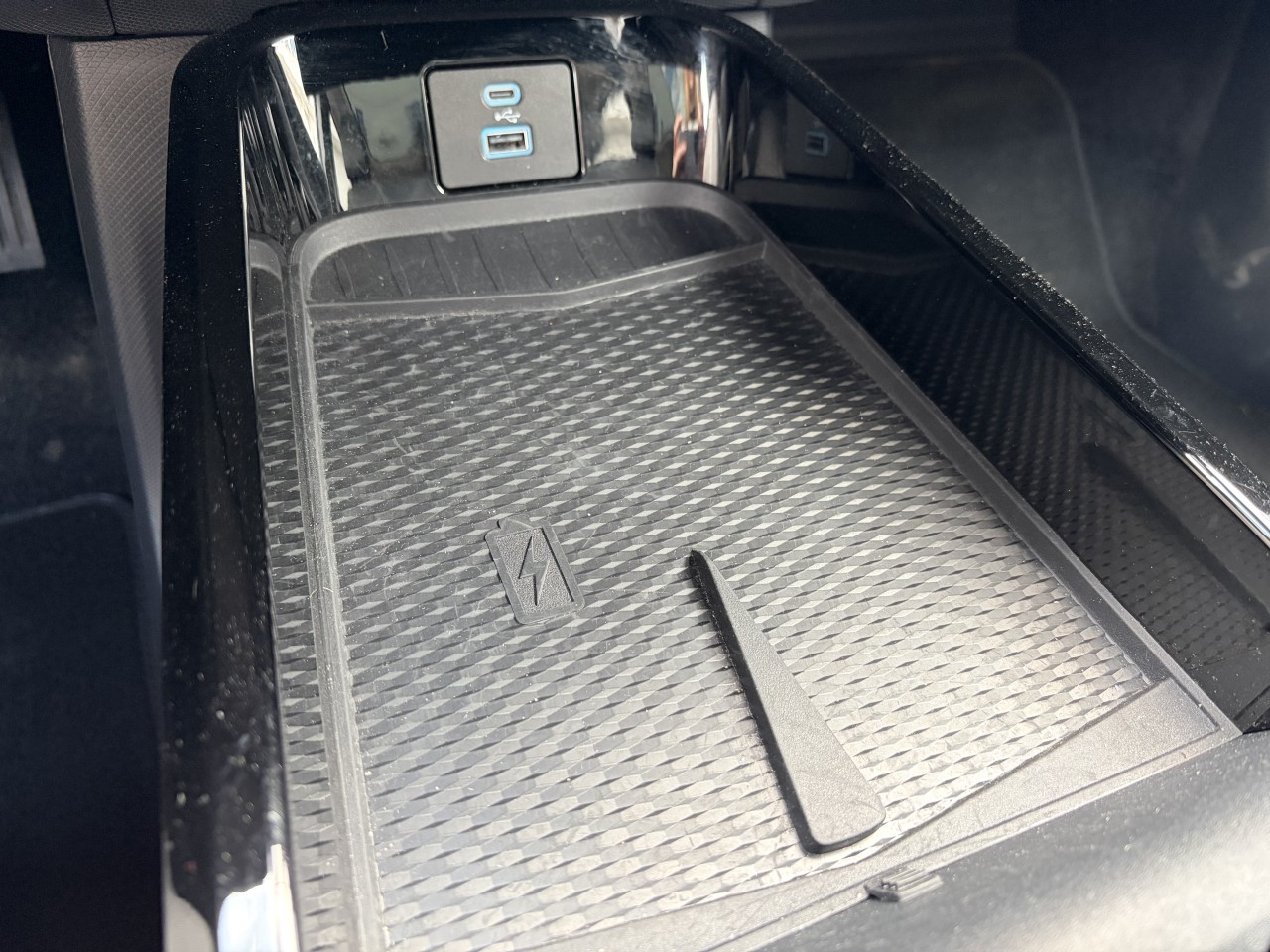 2022 Ford Mustang Mach-E PREMIUM LONG RANGE BATTERY TOIT PANORAMIQUE Main Image