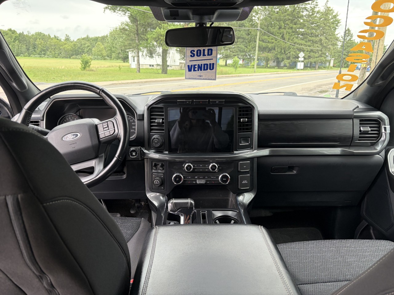 2022 Ford F-150 XLT 4X4 SUPERCREW V8 302A Main Image