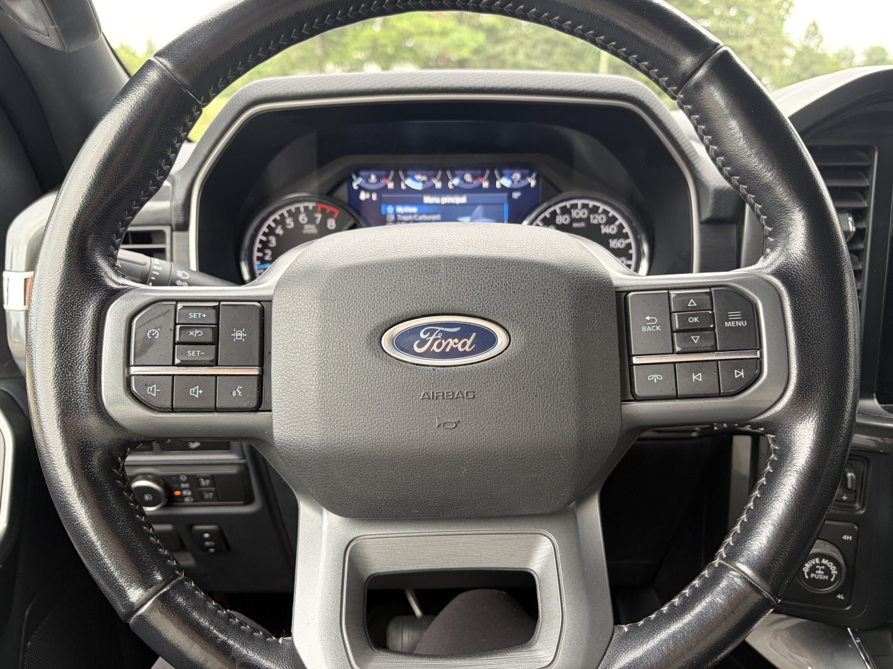 2022 Ford F-150 XLT 4X4 SUPERCREW V8 302A Main Image