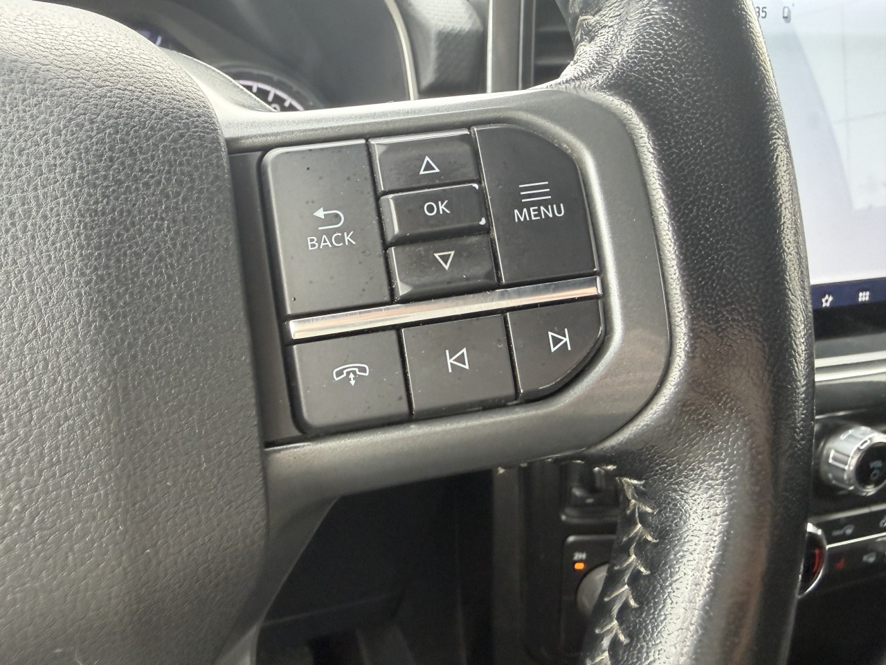 2022 Ford F-150 XLT 4X4 SUPERCREW V8 302A Main Image
