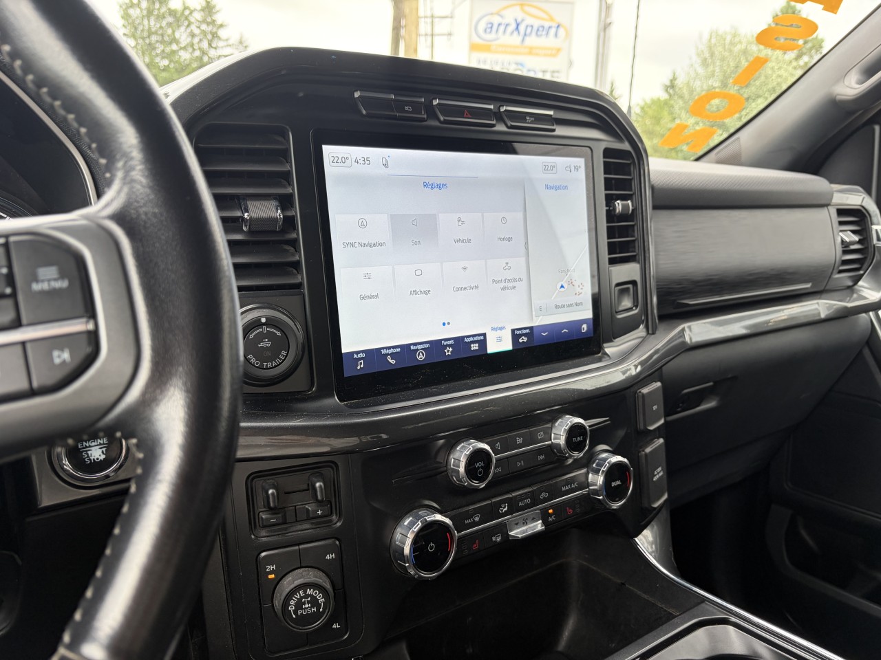 2022 Ford F-150 XLT 4X4 SUPERCREW V8 302A Main Image