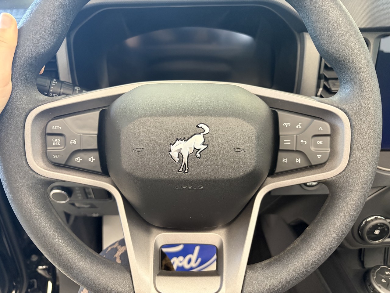 2026 Ford Bronco Base Main Image