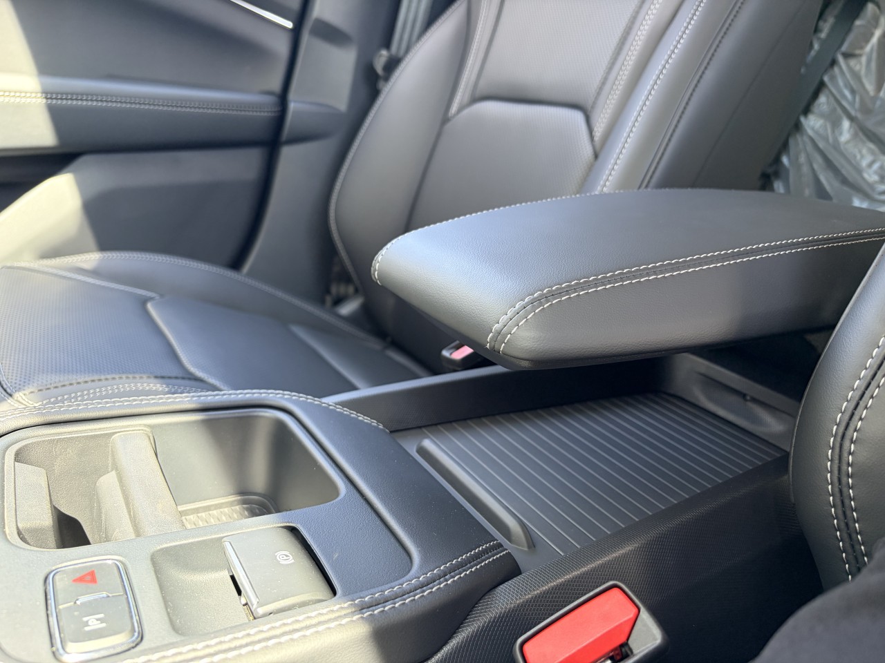 2026 Ford Mustang Mach-E PREMIUM Main Image