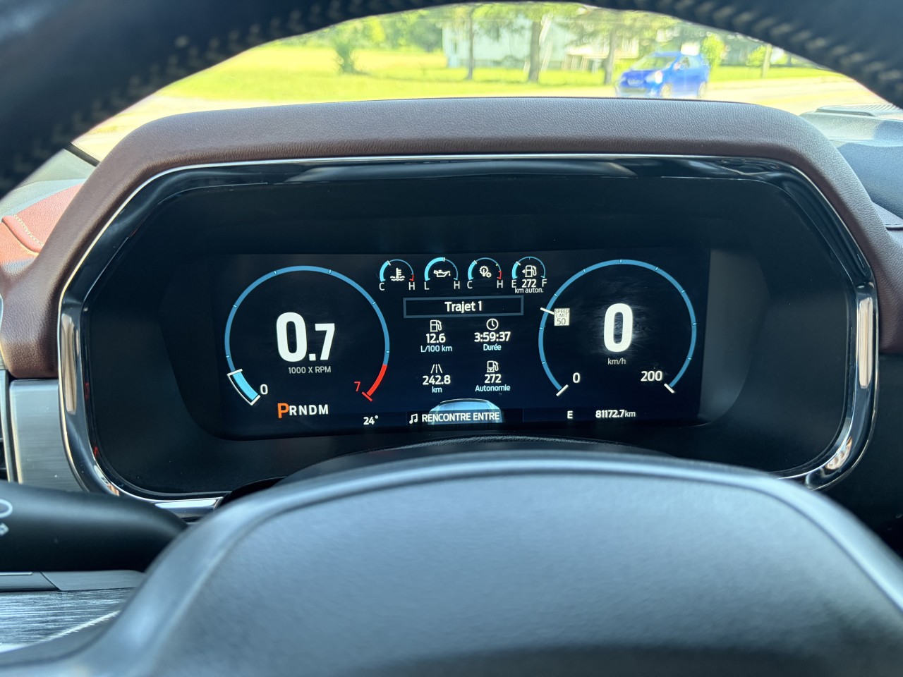 2023 Ford F-150 LARIAT Main Image