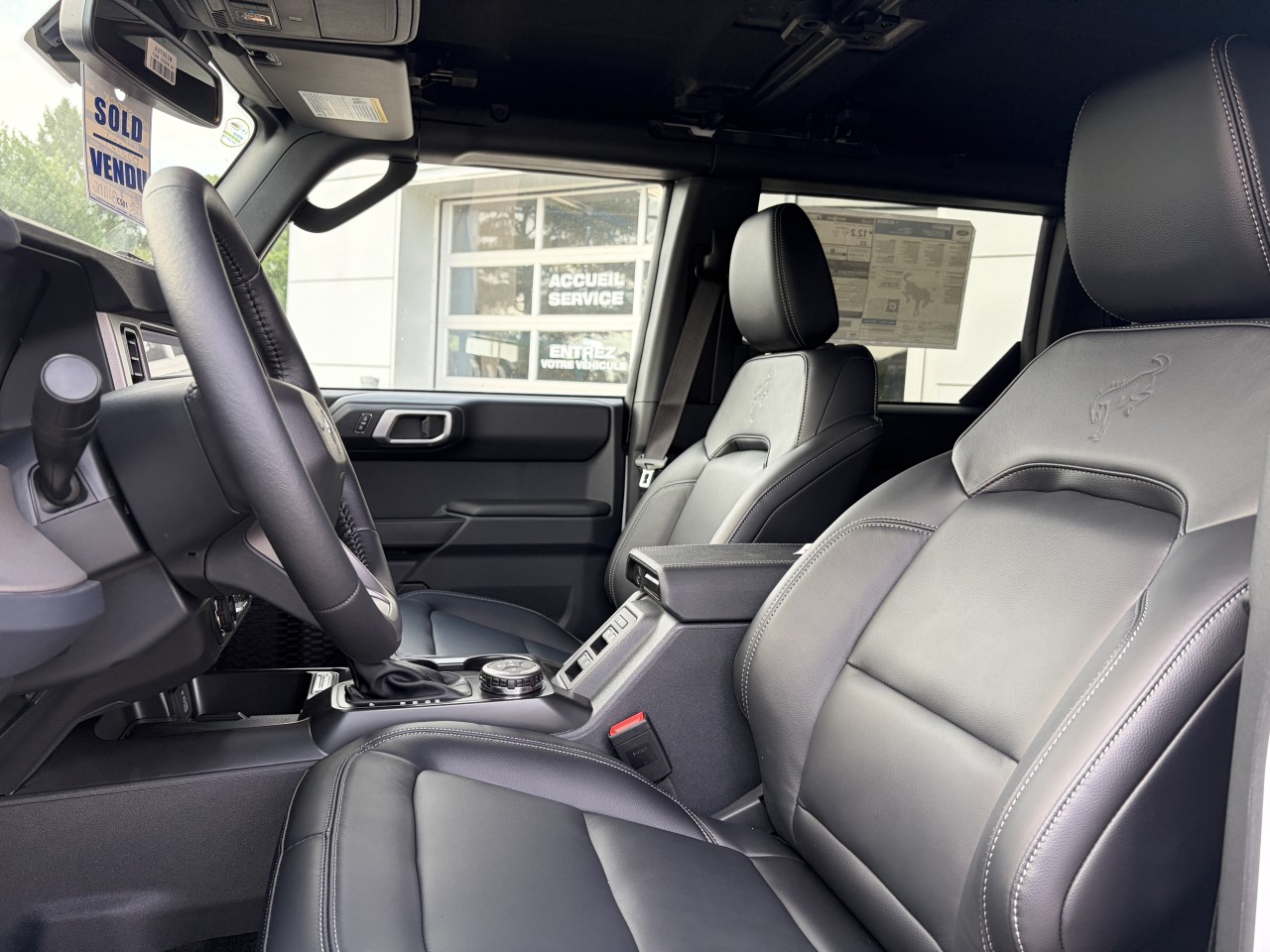 2026 Ford Bronco Outer Banks Main Image
