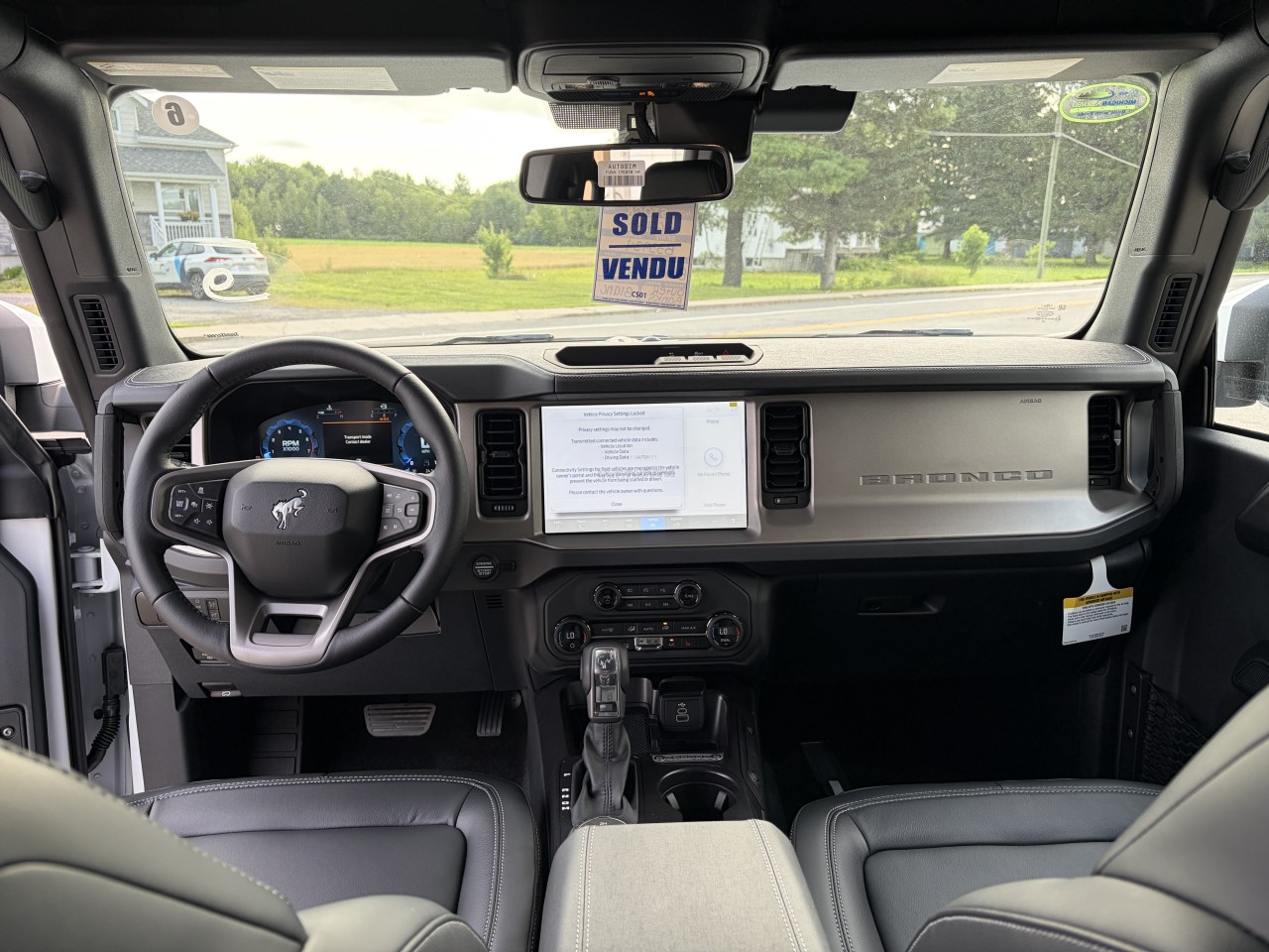 2026 Ford Bronco Outer Banks Main Image