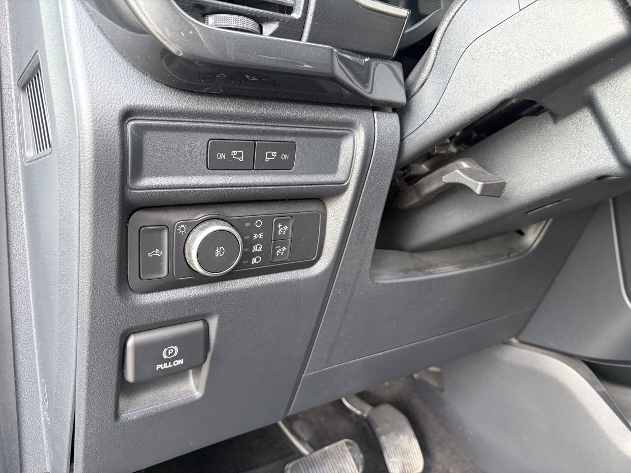 2021 Ford F-150 STX 4X4 SUPERCREW ECOBOOST 2.7L 101A Main Image