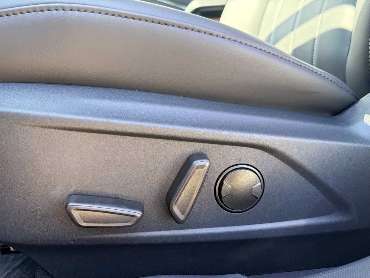 2026 Ford Mustang Mach-E SELECT Main Image