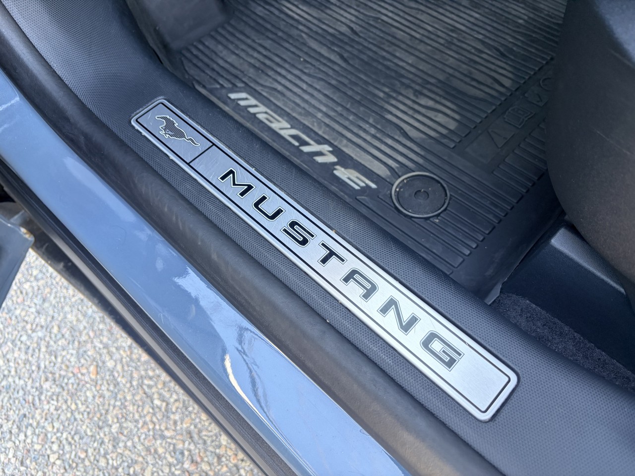 2023 Ford Mustang Mach-E PREMIUM TOIT PANORAMIQUE EXTENDED BATTERY ENSEMBLE NITE PONY Main Image