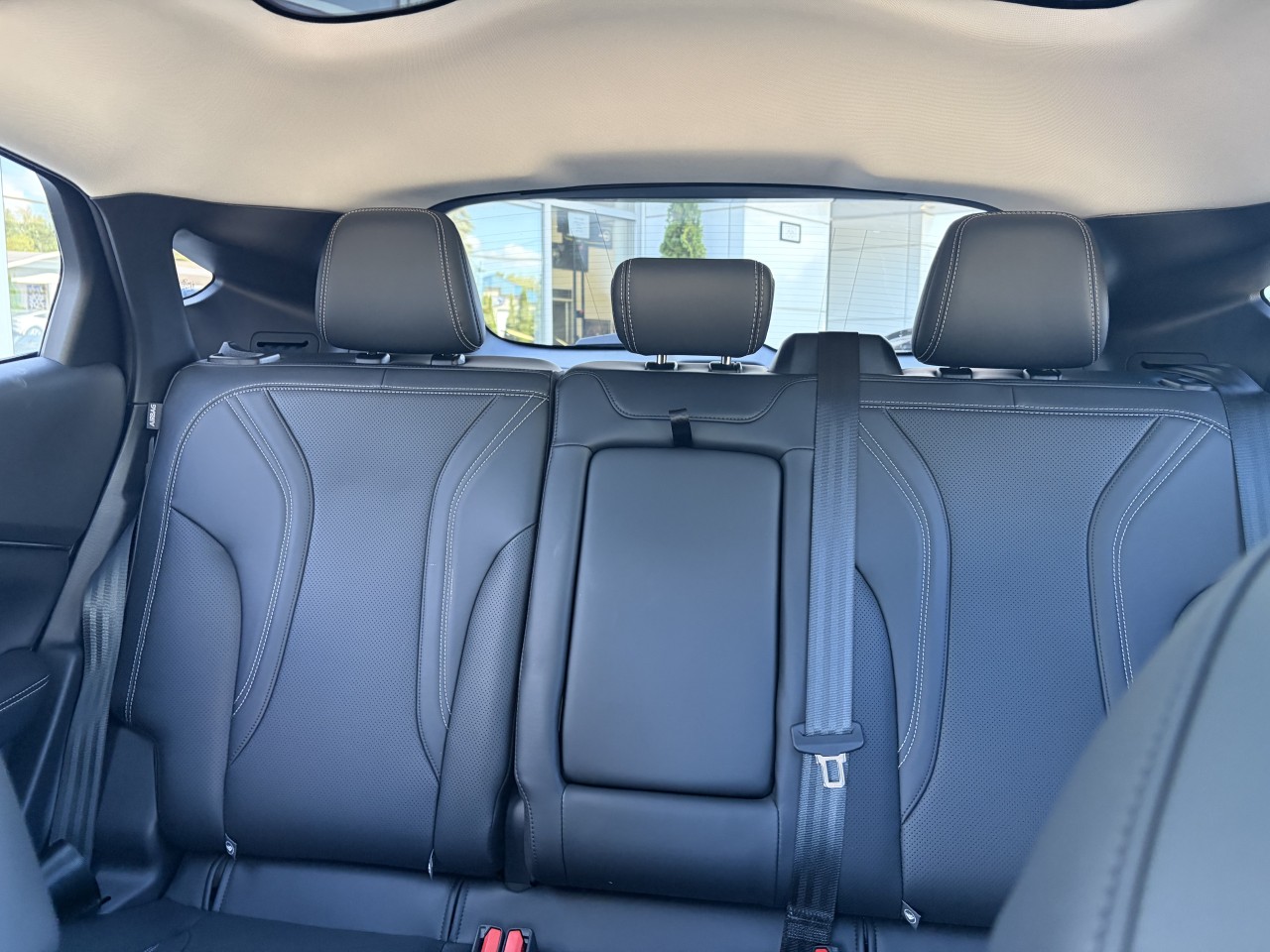 2023 Ford Mustang Mach-E PREMIUM TOIT PANORAMIQUE EXTENDED BATTERY ENSEMBLE NITE PONY Main Image