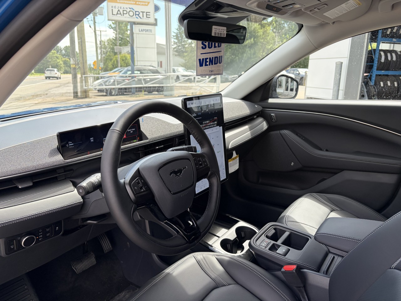 2026 Ford Mustang Mach-E PREMIUM Main Image