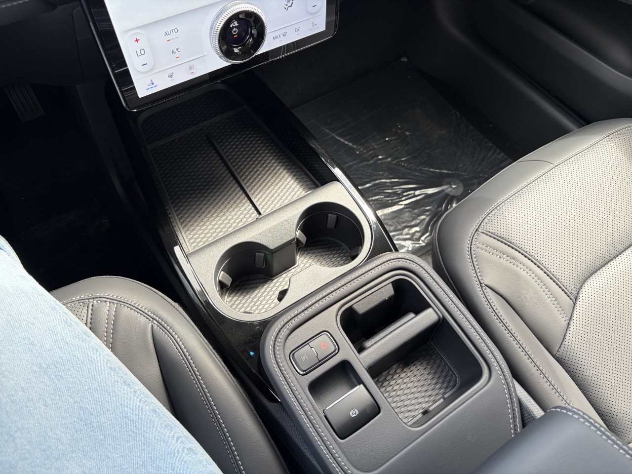 2026 Ford Mustang Mach-E PREMIUM Main Image