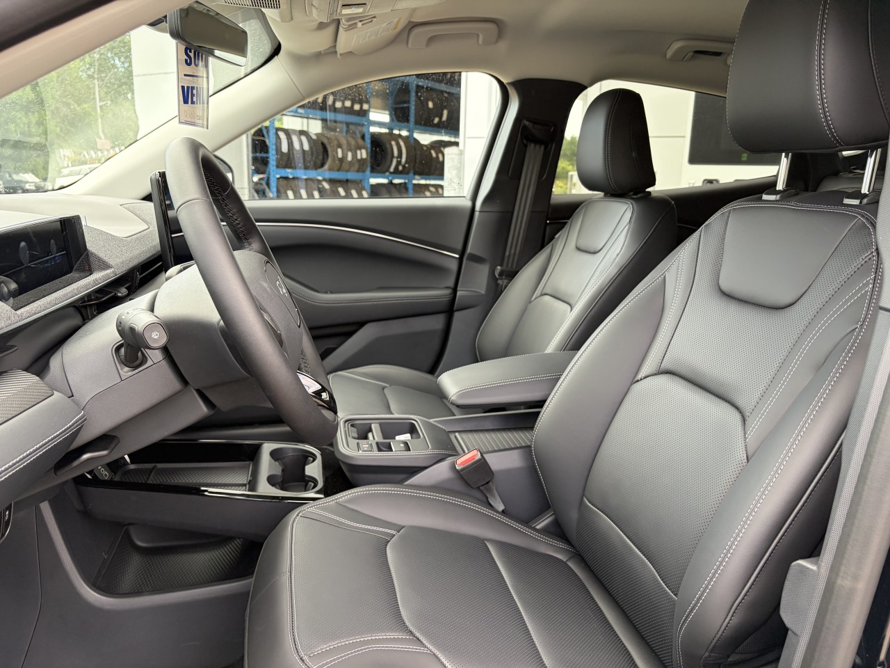 2026 Ford Mustang Mach-E PREMIUM Main Image
