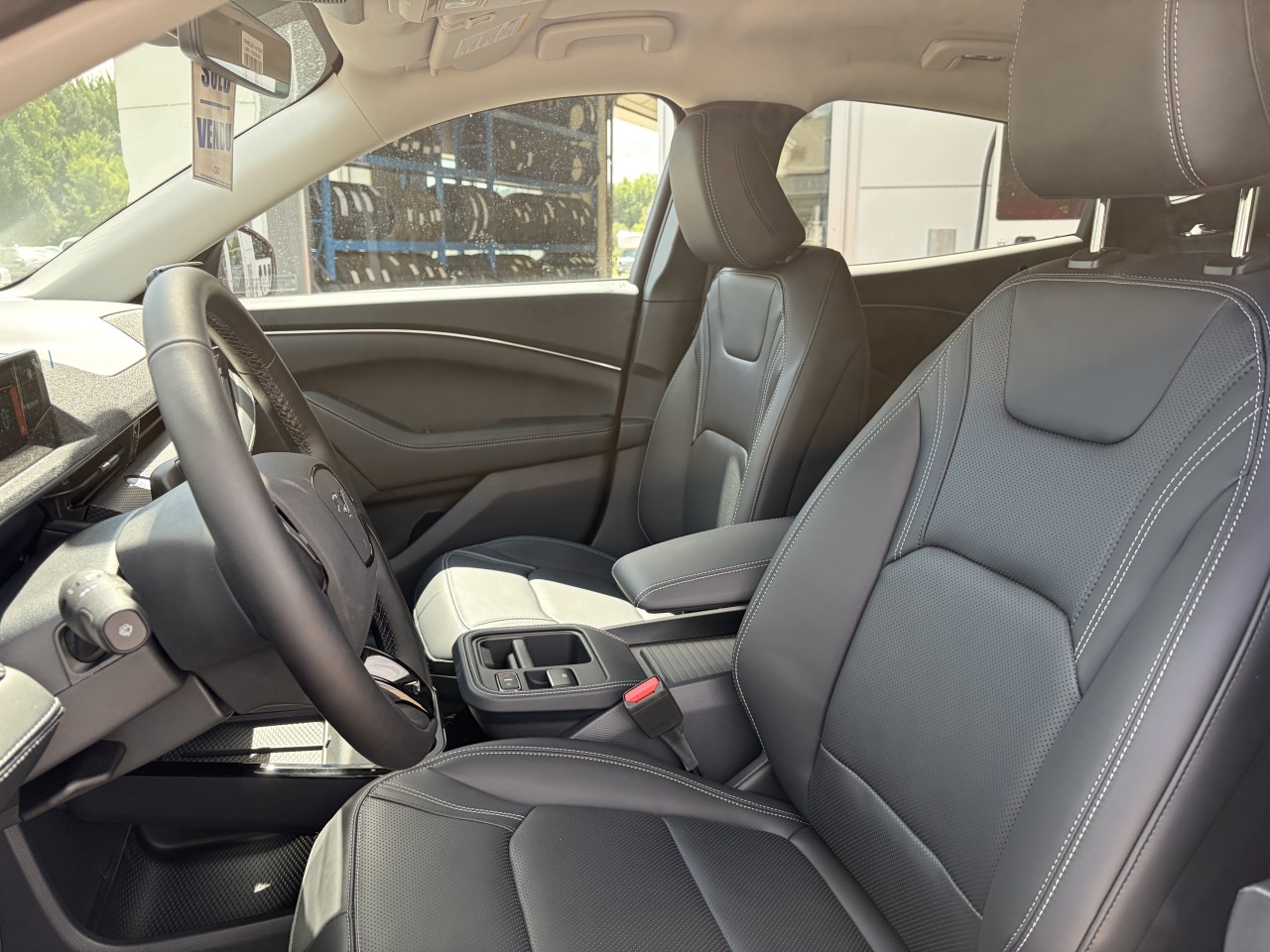 2026 Ford Mustang Mach-E PREMIUM Main Image