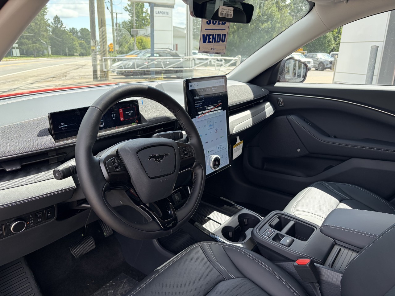 2026 Ford Mustang Mach-E PREMIUM Main Image