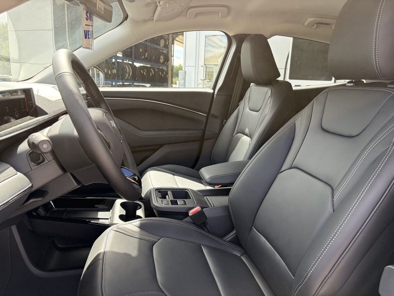 2026 Ford Mustang Mach-E PREMIUM Main Image