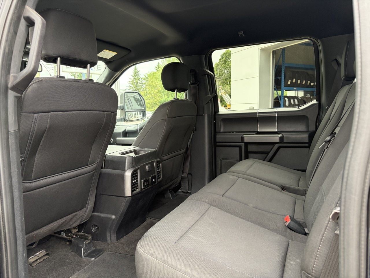 2019 Ford F-150 XLT 4x4 SUPERCREW 302A Main Image